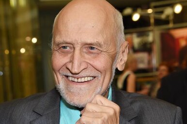 85-летний Николай Дроздов госпитализирован