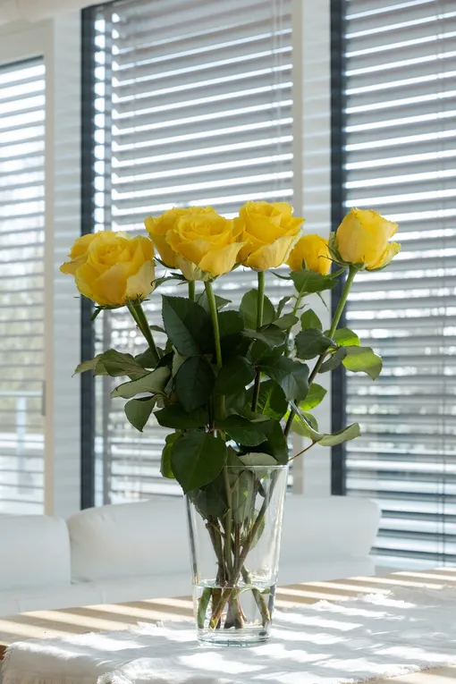 розы, желтые розы, желтые цветы, букет, букет в вазе, букет из роз, цветы в вазе