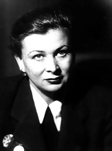 Актриса серова биография личная жизнь
