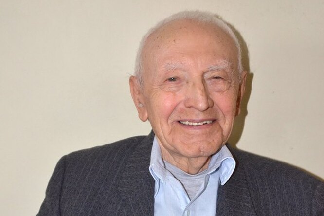 Умер последний выживший узник Собибора Умер последний выживший узник Собибора