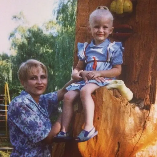 Александра Бортич с матерью