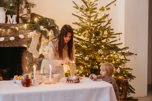 Отмечаем Новый год с детьми: 9 идей, как подарить ребёнку праздник
