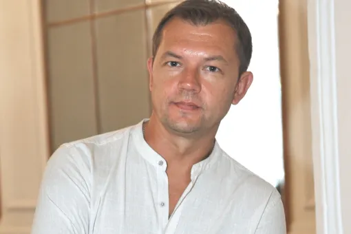 «Настоящий аристократ»: Алексей Фатеев показал, как выглядит с усами