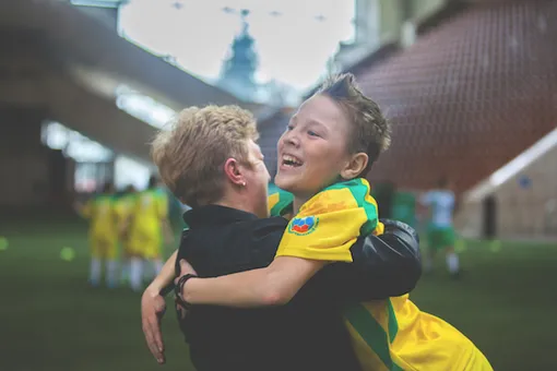 Футбол для детей из детских домов — шанс увидеть мир и найти друзей
