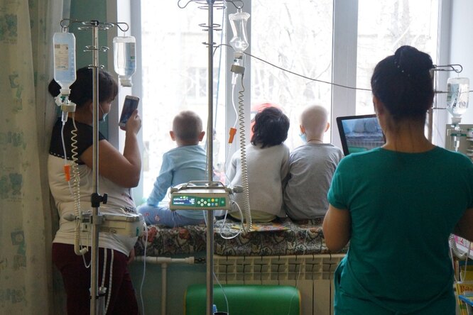 Новосибирские мамы просят помощи в сборе на онкологическое лекарство для детей
