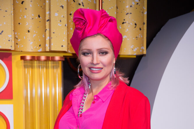 На ленина перевернулась машина На ленина перевернулась машина