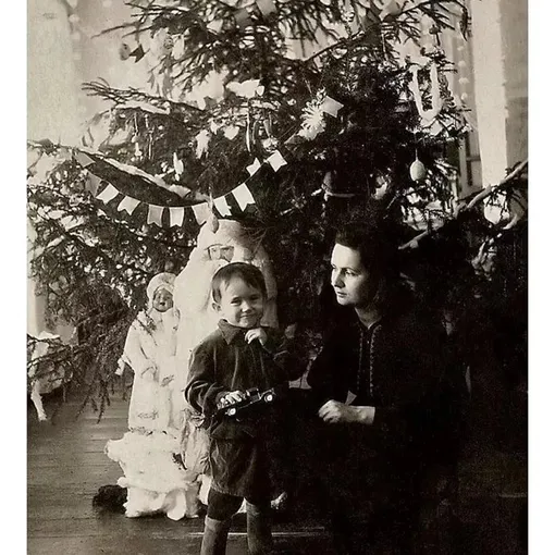 Стас Садальский с мамой