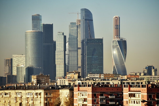 Москва умеет удивлять: экстремально разная недвижимость со столичной пропиской