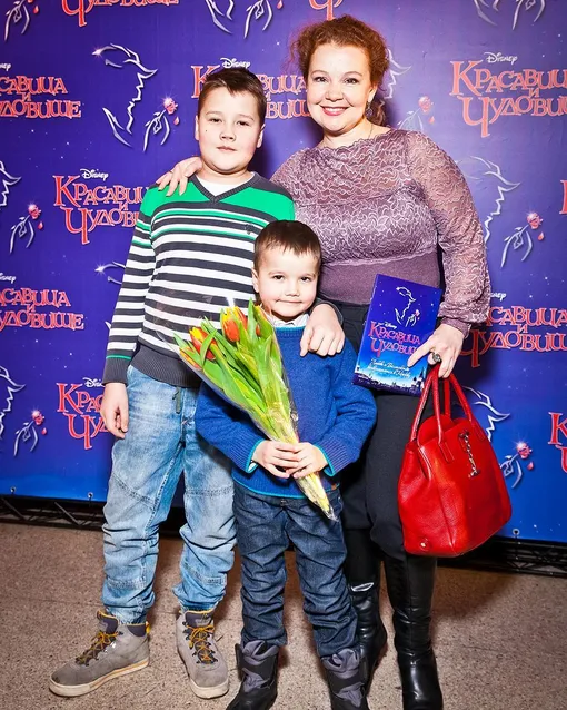 Татьяна Абрамова с детьми фото