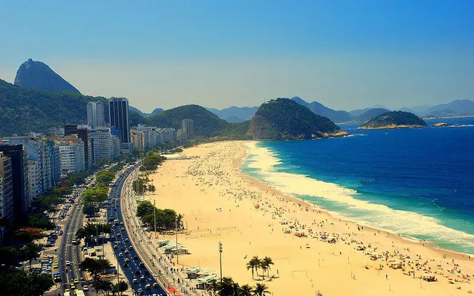 Пляж в Рио-де-Жанейро. Ожидания