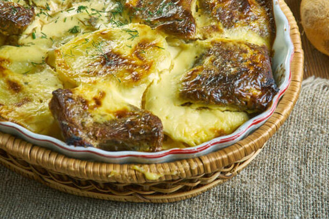 Рецепт нежнейшего мясо по-французски Рецепт нежнейшего мясо по-французски