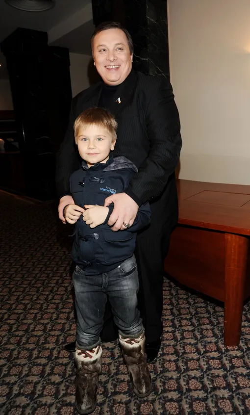 Архивное фото Андрея Разина с сыном