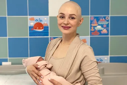 Роды с раком III стадии: блогерка Анастасия Калинина стала матерью 