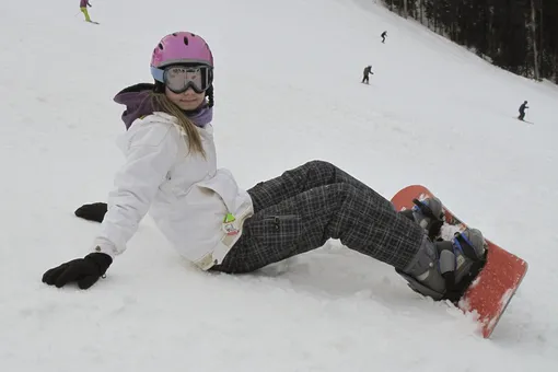 Научите ребенка кататься на сноуборде