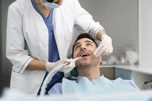 У стоматологов вести запись приема бесполезно