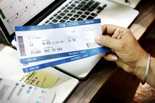 Полёт отменяется: как вернуть деньги за билет на самолет