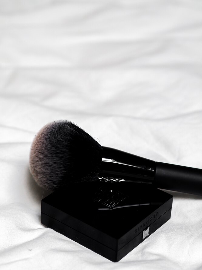 Что такое запечённый макияж и в чём его секрет для идеальной кожи