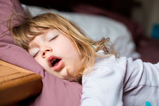 Доктор Соня: сколько сна нужно детям, и почему столько не спят?