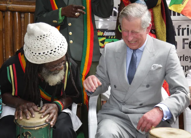 Принц Чарльз в музее Боба Марли на Ямайке