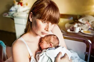 Выжить после родов. Как помочь молодой маме избежать депрессии