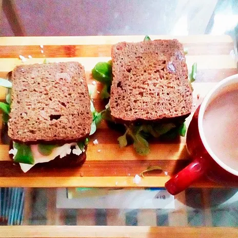 Рецепт сэндвича с творогом и салатом корн