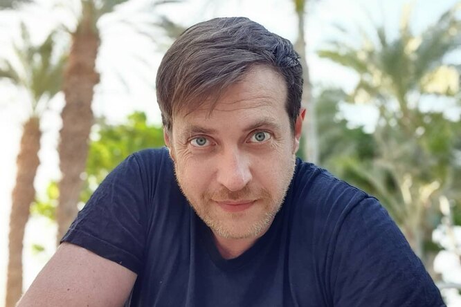«Мой ангел-хранитель»: 46-летний Кирилл Сафонов показал нежное фото с матерью «Мой ангел-хранитель»: 46-летний Кирилл Сафонов показал нежное фото с матерью