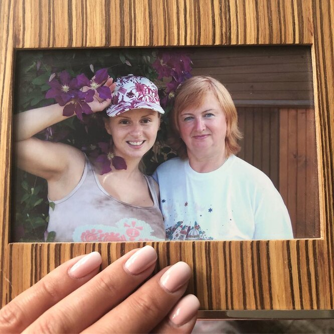 Анна Семенович с мамой Татьяной (архивное фото)