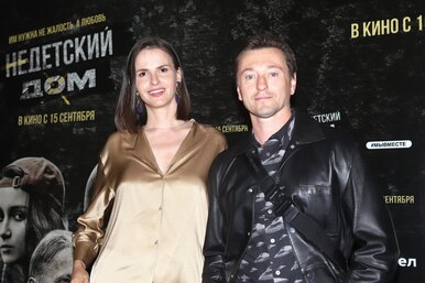 Сергей Безруков и Анна Матисон обвенчались после восьми лет брака (фото)