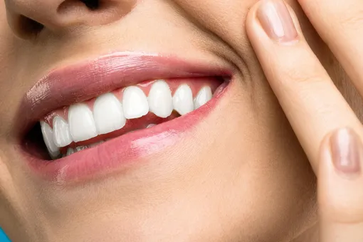 Отбеливание зубов: как выбрать оттенок зубов и сохранить его надолго