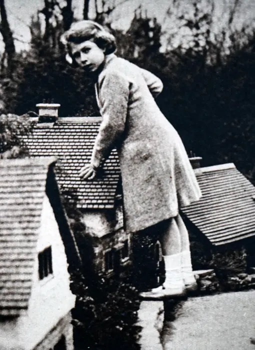 Фотография королевы Елизаветы II в детстве
