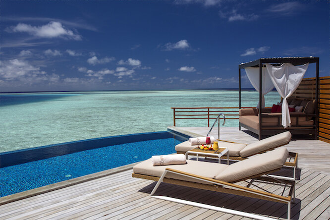 10 причин отдохнуть на курорте Baros Maldives