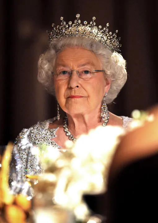 Королева Елизавета II в Торонто в 2010 году