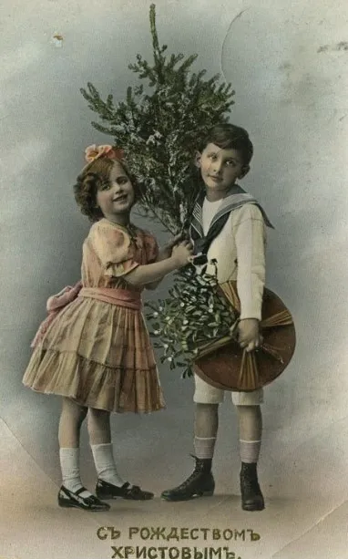 Дети были одними из самых популярных героев праздничных открыток начала XX века.