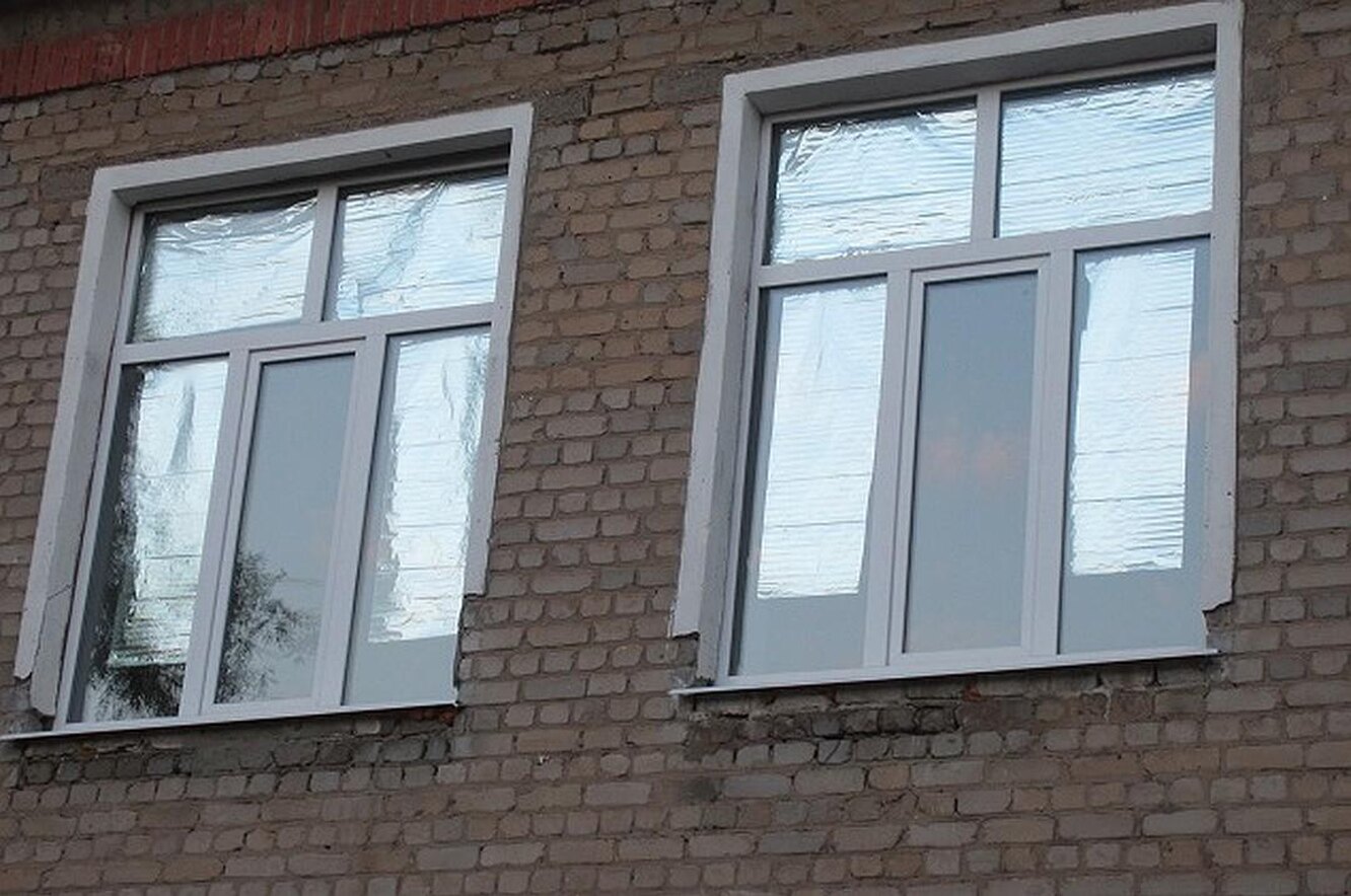 Как закрыть окно дома