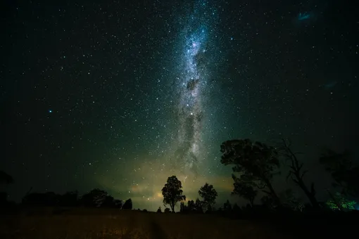Ночное звёздное небо, космос, гороскоп