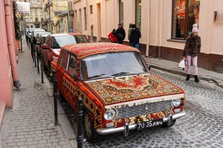Что можно сделать со старым советским ковром