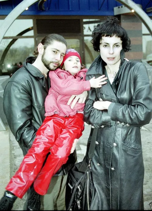 Ирина Апексимова и Валерий Николаев с дочерью Дарьей