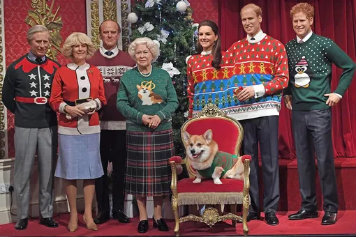 Три ёлки и шапочка для душа: как отмечает Рождество британская королевская семья