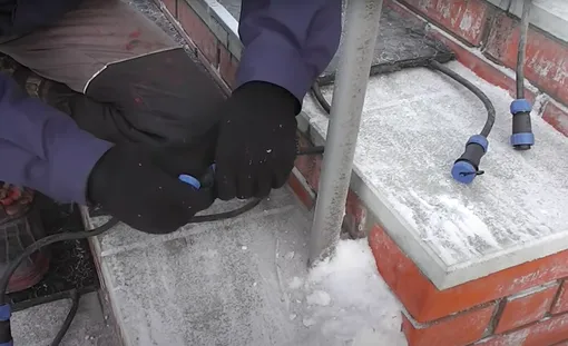уличный ковер с подогревом, растопить лед на дорожках