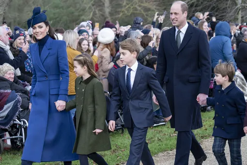 Принц и принцесса Уэльские с детьми, 2023 год