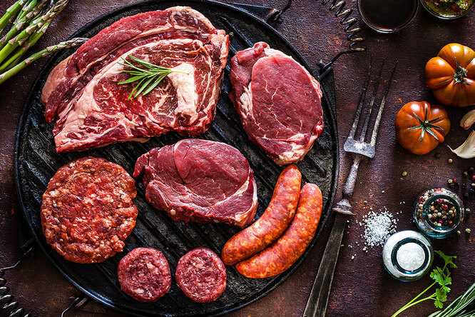 23 рецепта блюд из разного мяса: говядины, свинины и баранины 23 рецепта блюд из разного мяса: говядины, свинины и баранины
