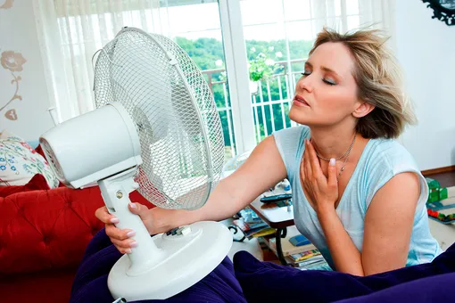 Пережить жару: 8 правил, которые помогут защитить здоровье