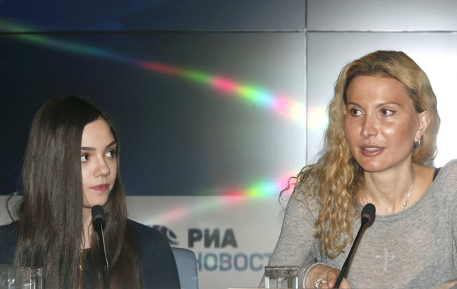 Евгения Медведева и Этери Тутберидзе