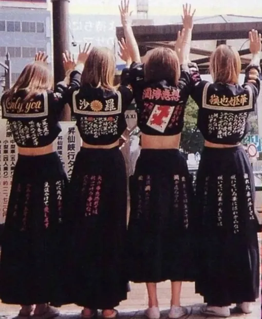 История японских женских банд сукебан: что заставляло школьниц бунтовать против образовательной системы и образа жизни
