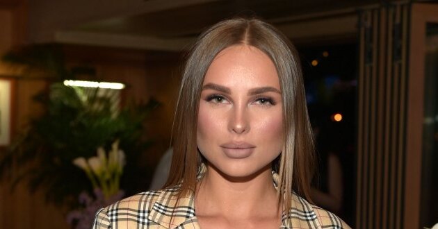 Анна ханна блоггер биография личная жизнь Певица Ханна показала полуторагодовалую дочь