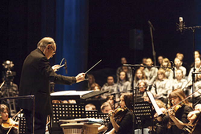 Эннио Морриконе с оркестром Sofia