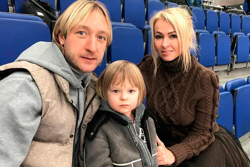 «Будьте здоровы и удачи»: Яна Рудковская с 7-летним сыном и Евгением Плющенко полетели в зону коронавируса