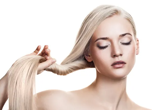 12 способов незаметно для себя угробить волосы