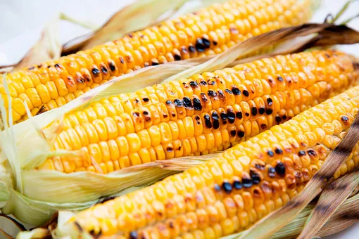 Рецепт вкуснейшая кукуруза в початках на гриле