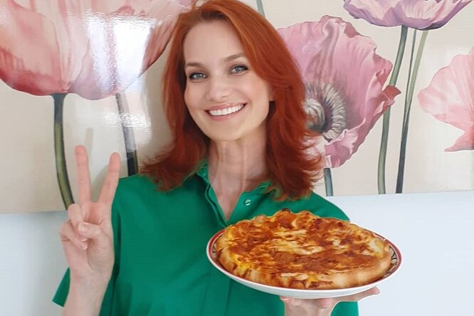 «Никакого кетчупа»: Таша Строгая рассказала, как делает пиццу для семьи «Никакого кетчупа»: Таша Строгая рассказала, как делает пиццу для семьи